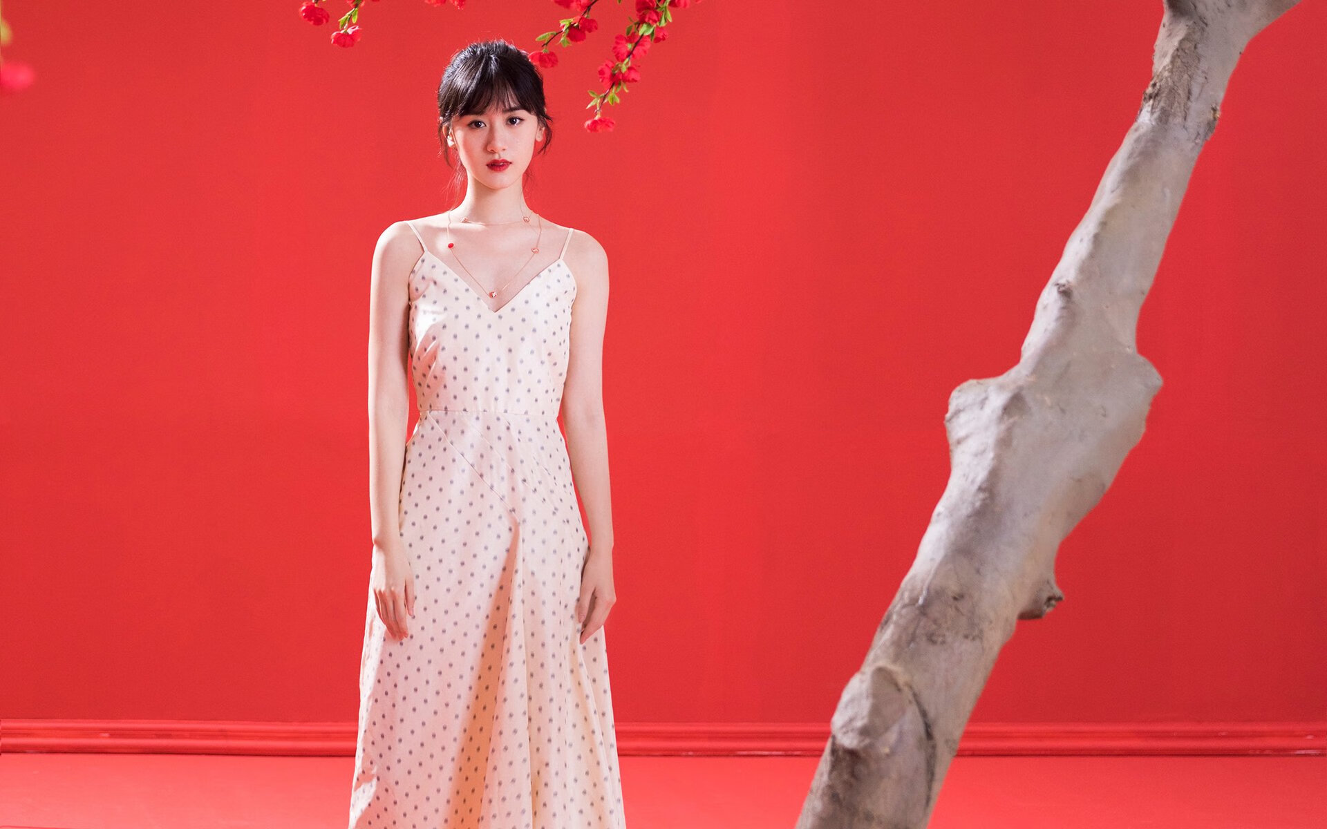 哥伦比亚女足在巴黎奥运会比赛中以2-0战胜西班牙,哥伦比亚男足首发